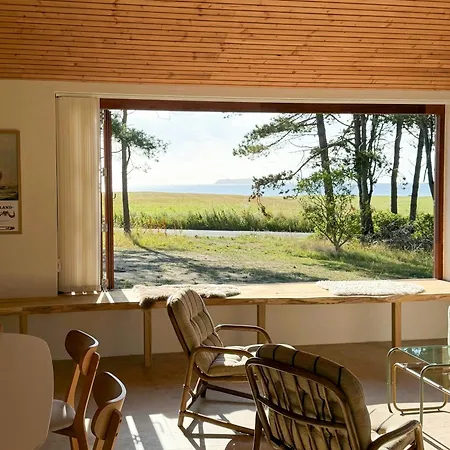 Holiday home Modern Summerhouse With Sauna And Sea View