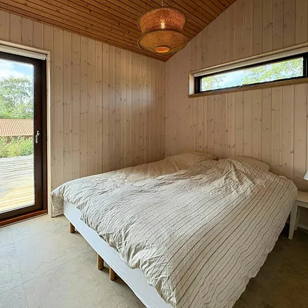 Holiday home Modern Summerhouse With Sauna And Sea View Ebeltoft
